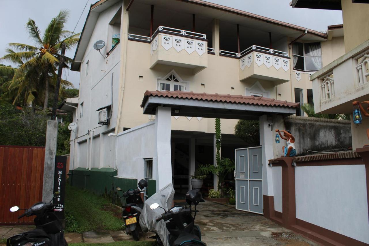 Blue Eyes Inn Unawatuna Bagian luar foto